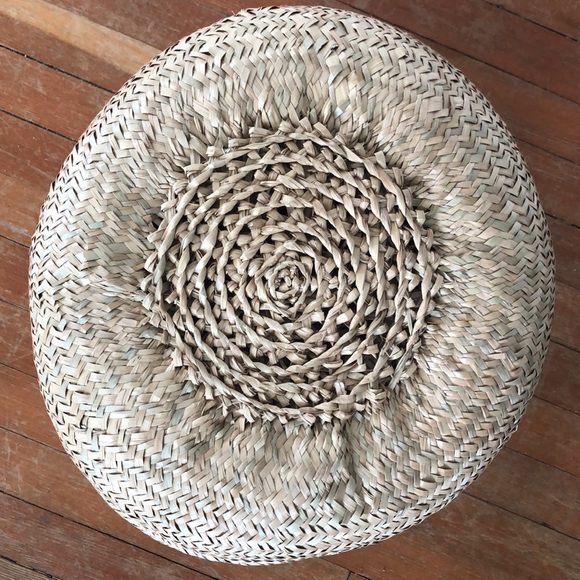 Very HTF Leather Handle Belly Basket - Picture 6 of 6